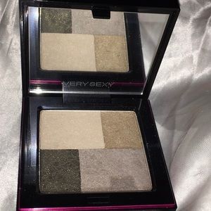 🤩 NEW Victoria Secret Eyeshadow
